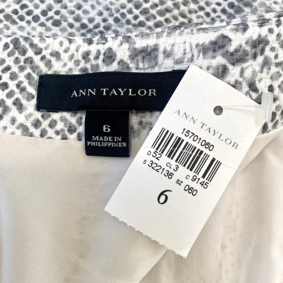 Ann Taylor NWT Grey/White Snake Print Pencil Skirt - Picture 7 of 13